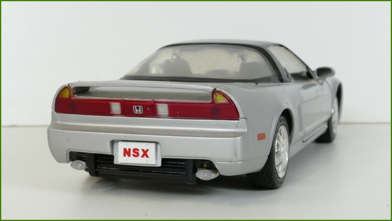 Model Auta Revell 1:18 - Honda NSX