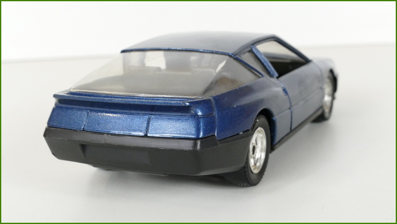 Model Auta Polistil 1:24 - Renault Alpine V6