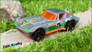 Model Autíčka Hot Wheels Corvette Grand Sport