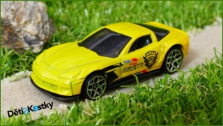 Model Autíčka Hot Wheels ´12 Corvette Z06