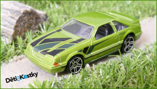Model Autíčka Hot Wheels ´92 Ford Mustang
