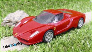 Model Autíčka Shell V-Power (Hotwheels) - Enzo Ferrari - natahovací