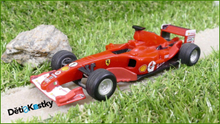 Model Autíčka Shell V-Power (Hotwheels) - Ferrari F2005 - natahovací