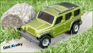 Angličák Autíčko Maisto Jeep Rescue DCX 2004