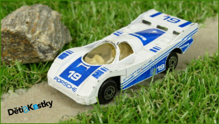 Angličák Autíčko Maisto Porsche 956
