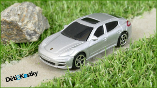 Kovový Model Autíčko Maisto Porsche Panamera Turbo
