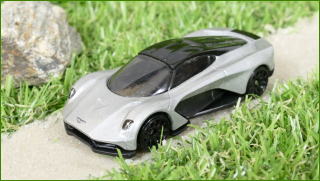 Model Autíčka Hot Wheels Aston Martin Valhalla
