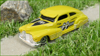 Model Autíčka Hot Wheels ´47 Chevy Fleetline