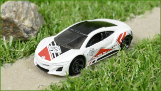 Angličák - Autíčko Hot Wheels ´17 Acura NSX forza