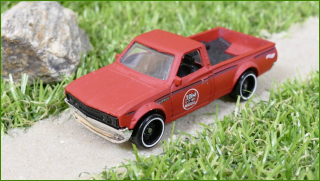 Angličák - Autíčko Hot Wheels Datsun 620