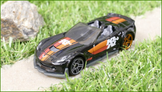 Angličák - Autíčko Hot Wheels Corvette C7 Z06 Convertible