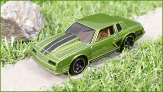 Angličák - Autíčko Hot Wheels ´86 Monte Carlo SS
