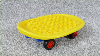 Lego Duplo skate s velkým vozíkem - vadná připojení na vozíku