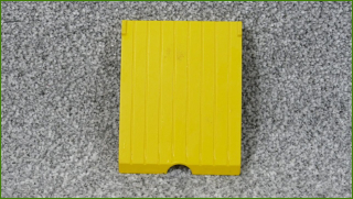 Lego Duplo záklopka pro starší střechy - 6,5x8cm