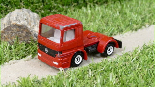 Angličák Siku Autíčko Mercedes Truck