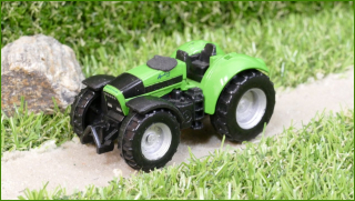 Angličák Siku Autíčko 0859 Traktor - bez volantu a střechy
