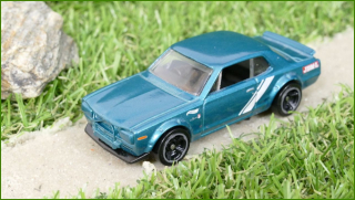 Model Autíčka Hot Wheels Nissan Skyline HT 2000GT-X