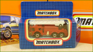 Matchbox Model MB-18 - Fire Engine