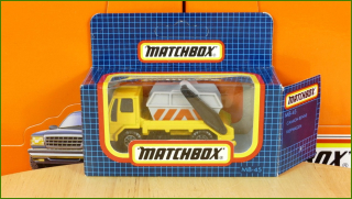 Autíčko Angličák Matchbox MB-45 - Ford Skip Truck