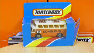 Matchbox Model Autíčka No.65 Airport Coach - Lesney