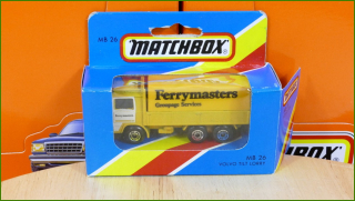 Matchbox Model Autíčka MB26 - Volvo Tilt Lorry