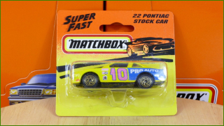 Matchbox Model Autíčka Super Fast No.22 - Pontiac Stock Car