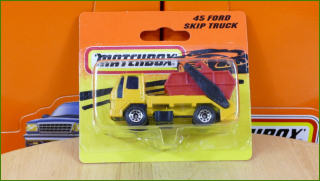 Matchbox Model Autíčka (Made in Thailand) No.45 - Ford Skip Truck (neotevřeno)