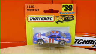 Matchbox Model Autíčka (Made in China) No.39 - T-Bird Stock Car
