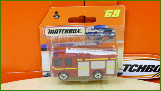 Matchbox Autíčko (Made in China) No.68 - Dennis Sabre