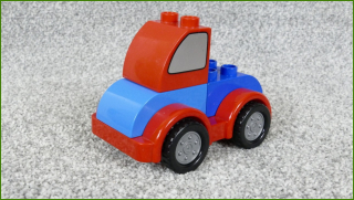Lego Duplo autíčko z kostek