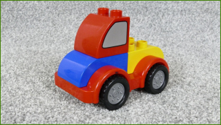 Lego Duplo autíčko z kostek