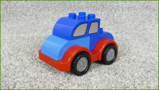 Lego Duplo autíčko z kostek