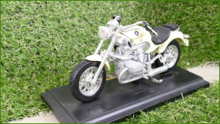Model Replika Maisto Motorka 1:18 - BMW R1200C