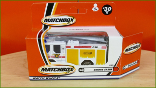 Matchbox Autíčko (Made in China) No.30 - Dennis Sabre