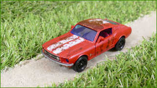 Kovový Model Autíčko Majorette Ford Mustang (Thailand)