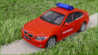 Model Autíčka Welly 1:34 - BMW 330i No.42364