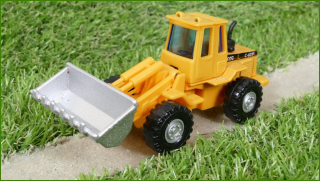 Model Autíčka Welly 1:34 - Dig C-631F No.9630