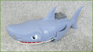 Lego Duplo žralok - funkční, horší konce ploutví