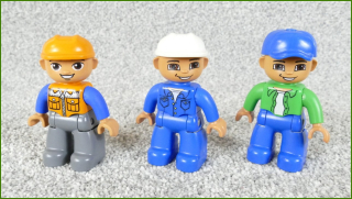 Lego® Duplo® Set Tří Figurek (Farmář, Dělník, Posunovač)