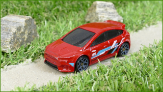 Model Autíčka Hot Wheels Ford Focus RS