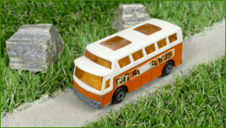 Autíčko Matchbox Airport Coach