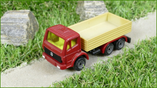 Siku Autíčko 0828 Mercedes Truck