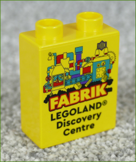 Lego® Duplo® Kostka 1x2x2 Žlutá - Fabrik Legoland 2011