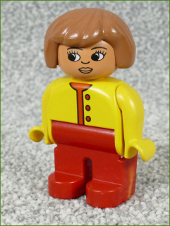 Lego® Duplo® Figurka Maminka Ve Žlutém s Červenými Kalhotami