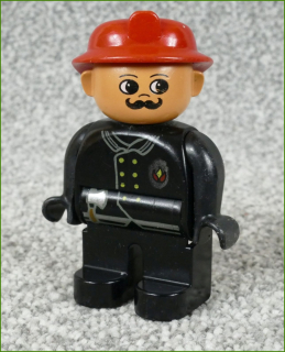 Lego® Duplo® Figurka Hasič s Červenou Přilbou