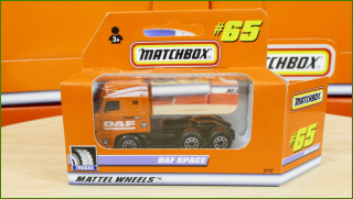 Matchbox Autíčko #65 - DAF Space