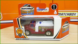 Matchbox Autíčko #1 - Highway Fire Pumper