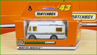 Matchbox Autíčko #43 - Camper