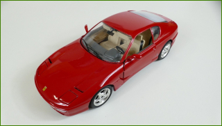 Kovový Model Bburago 1:18 - Ferrari 456 GT (1992)