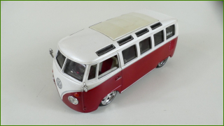 Model Auta Maisto 1:25 - Volkswagen Van "Samba"